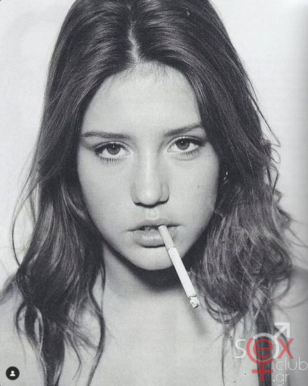 Screenshot 2025-02-18 at 00-19-16 adeleexarchopoulos • Φωτογραφίες και βίντεο στο Instagram.png