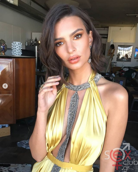Screenshot 2024-08-20 at 22-32-33 Emily Ratajkowski (@emrata) • Φωτογραφίες και βίντεο στο Instagram.png