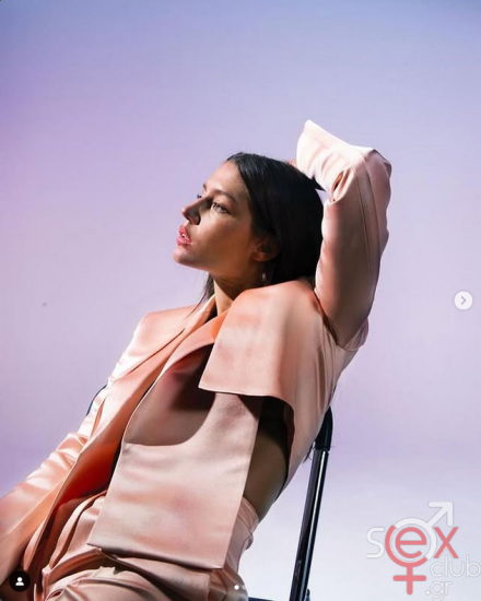 Screenshot 2025-02-18 at 08-05-23 adeleexarchopoulos • Φωτογραφίες και βίντεο στο Instagram.png