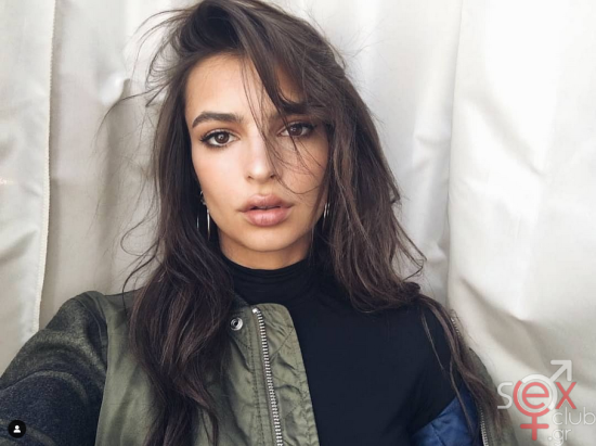 Screenshot 2024-08-21 at 08-13-17 Emily Ratajkowski (@emrata) • Φωτογραφίες και βίντεο στο Instagram.png