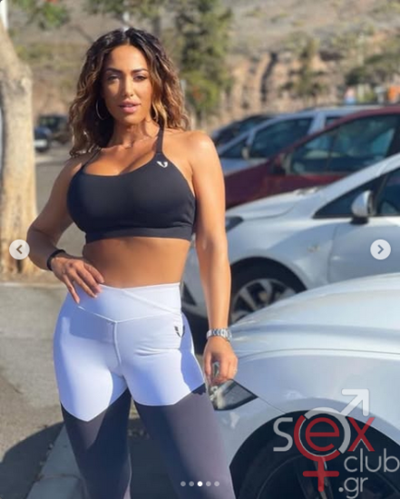 Screenshot 2025-05-18 at 18-35-54 Federica Pacela (@federica_pacela) • Φωτογραφίες και βίντεο στο Instagram.png