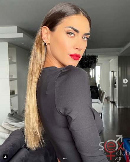 Screenshot 2025-02-09 at 22-54-06 Melissa Satta (@melissasatta) • Φωτογραφίες και βίντεο στο Instagram.png