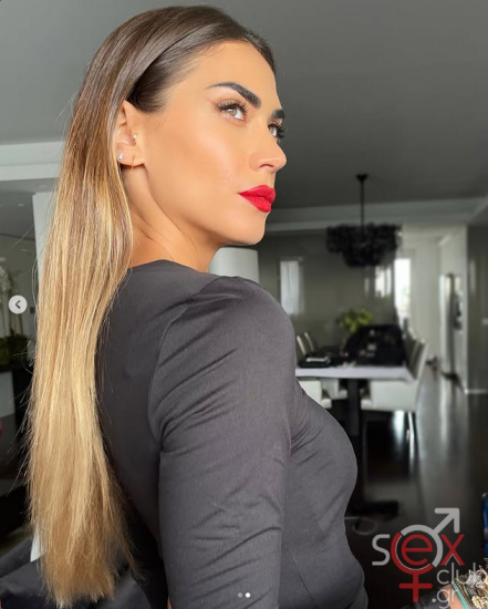 Screenshot 2025-02-09 at 22-54-12 Melissa Satta (@melissasatta) • Φωτογραφίες και βίντεο στο Instagram.png