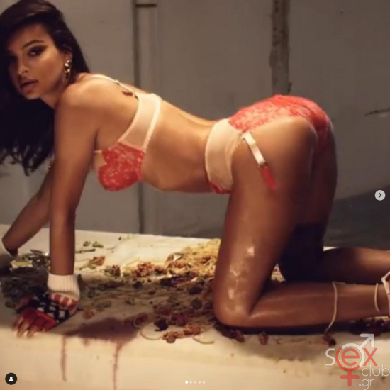 Screenshot 2024-08-21 at 20-20-38 Emily Ratajkowski (@emrata) • Φωτογραφίες και βίντεο στο Instagram.png