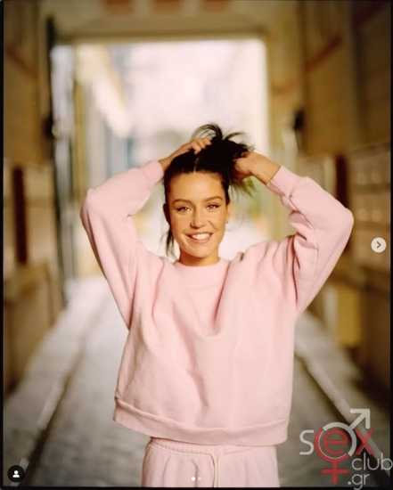 Screenshot 2025-02-18 at 08-15-34 adeleexarchopoulos • Φωτογραφίες και βίντεο στο Instagram.png