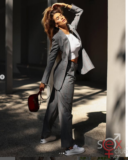 Screenshot 2025-02-09 at 23-15-53 Melissa Satta (@melissasatta) • Φωτογραφίες και βίντεο στο Instagram.png