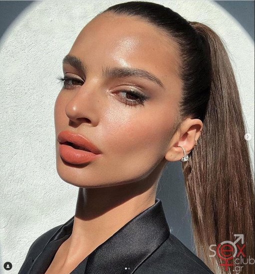 Screenshot 2024-08-29 at 01-52-58 Emily Ratajkowski (@emrata) • Φωτογραφίες και βίντεο στο Instagram.png