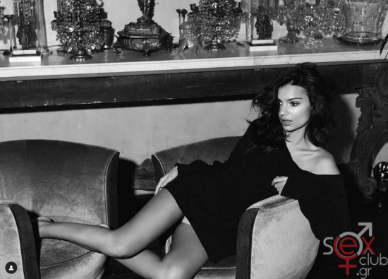 Screenshot 2024-08-29 at 01-53-44 Emily Ratajkowski (@emrata) • Φωτογραφίες και βίντεο στο Instagram.png