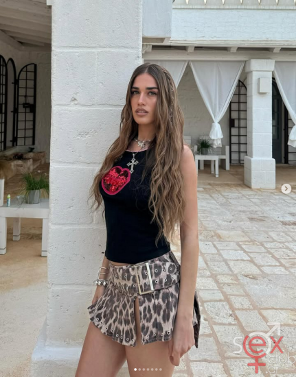 Screenshot 2025-06-22 at 20-53-13 CLARA (@soccins) • Φωτογραφίες και βίντεο στο Instagram.png