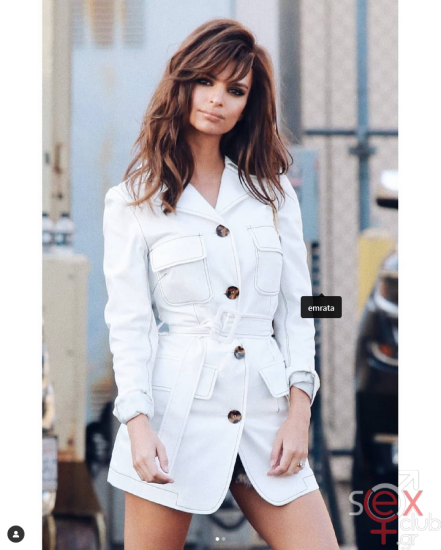 Screenshot 2024-08-29 at 02-17-23 Emily Ratajkowski (@emrata) • Φωτογραφίες και βίντεο στο Instagram.png