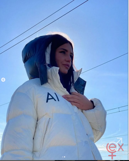 Screenshot 2025-05-18 at 21-22-15 adeleexarchopoulos • Φωτογραφίες και βίντεο στο Instagram.png