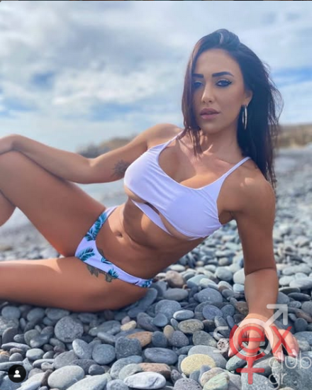 Screenshot 2025-05-18 at 19-47-04 Federica Pacela (@federica_pacela) • Φωτογραφίες και βίντεο στο Instagram.png