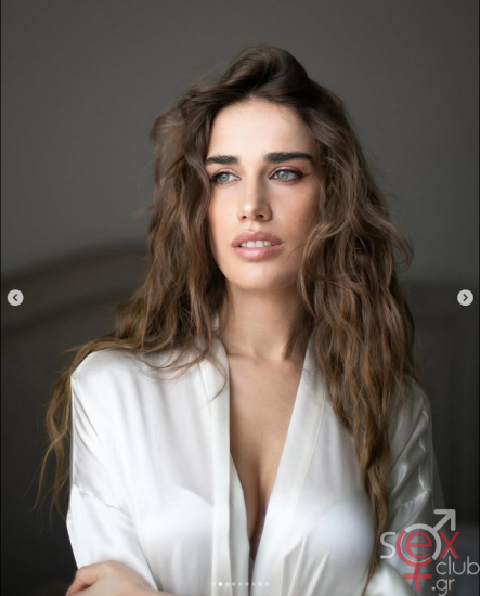 Screenshot 2025-06-22 at 20-58-26 CLARA (@soccins) • Φωτογραφίες και βίντεο στο Instagram.png
