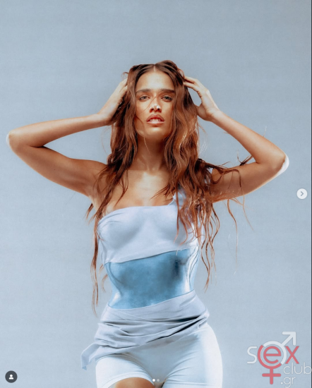 Screenshot 2025-06-22 at 20-59-20 CLARA (@soccins) • Φωτογραφίες και βίντεο στο Instagram.png