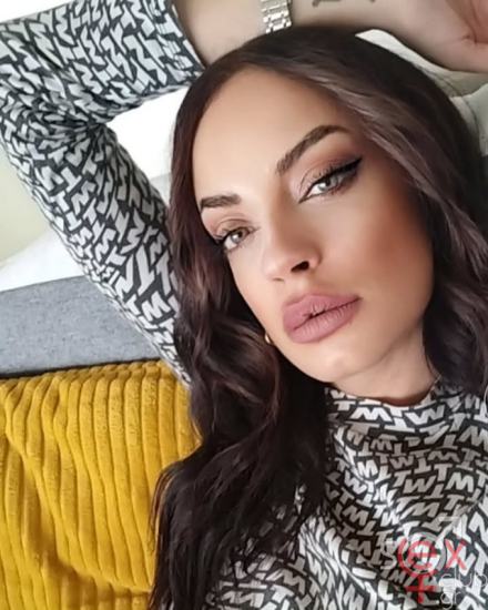 Screenshot 2025-06-29 at 22-10-00 Stefania Gkournelou (@stefania_gkournelou) • Φωτογραφίες και βίντεο στο Instagram.png
