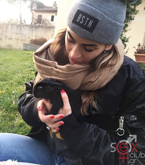 Screenshot 2025-02-09 at 23-38-49 Melissa Satta (@melissasatta) • Φωτογραφίες και βίντεο στο Instagram.png