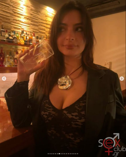 Screenshot 2025-06-25 at 18-53-57 Emily Ratajkowski (@emrata) • Φωτογραφίες και βίντεο στο Instagram.png