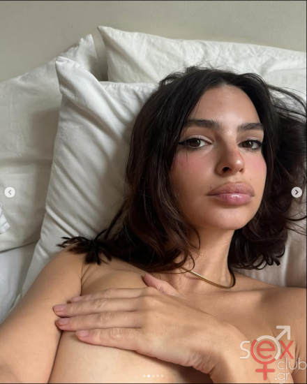 Screenshot 2025-06-25 at 18-54-44 Emily Ratajkowski (@emrata) • Φωτογραφίες και βίντεο στο Instagram.png