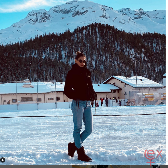 Screenshot 2025-02-09 at 23-42-18 Melissa Satta (@melissasatta) • Φωτογραφίες και βίντεο στο Instagram.png