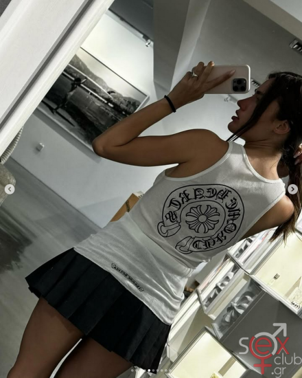 Screenshot 2025-07-05 at 18-40-51 CLARA (@soccins) • Φωτογραφίες και βίντεο στο Instagram.png