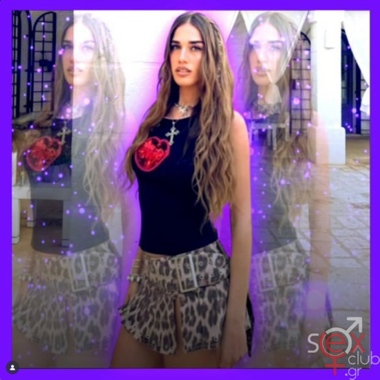 Screenshot 2025-07-17 at 21-37-59 CLARA (@soccins) • Φωτογραφίες και βίντεο στο Instagram.png