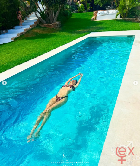 Screenshot 2025-07-19 at 18-24-59 Alessandra Ambrosio (@alessandraambrosio) • Φωτογραφίες και βίντεο στο Instagram.png