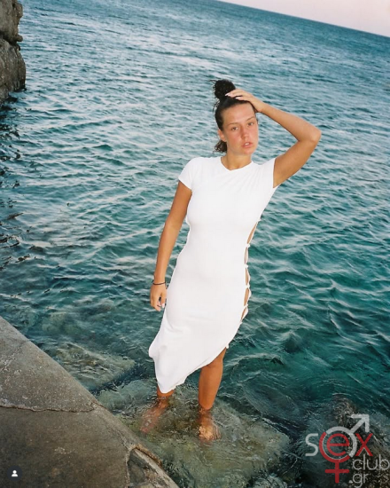 Screenshot 2025-07-12 at 18-39-05 adeleexarchopoulos • Φωτογραφίες και βίντεο στο Instagram.png