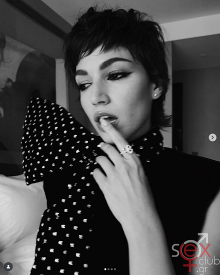 Screenshot 2025-07-31 at 21-34-12 Úrsula Corberó (@ursulolita) • Φωτογραφίες και βίντεο στο Instagram.png