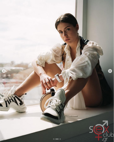 Screenshot 2025-07-12 at 18-42-14 adeleexarchopoulos • Φωτογραφίες και βίντεο στο Instagram.png