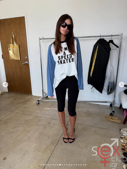 Screenshot 2025-08-02 at 19-50-26 Emily Ratajkowski (@emrata) • Φωτογραφίες και βίντεο στο Instagram.png