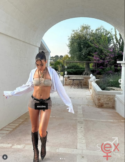 Screenshot 2025-07-17 at 21-58-56 CLARA (@soccins) • Φωτογραφίες και βίντεο στο Instagram.png