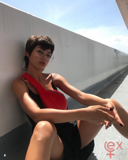 Screenshot 2025-07-31 at 21-42-45 Úrsula Corberó (@ursulolita) • Φωτογραφίες και βίντεο στο Instagram.png