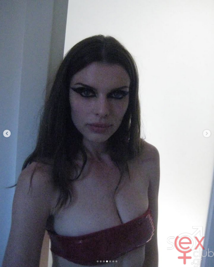 Screenshot 2025-07-31 at 20-25-00 Julia Fox (@juliafox) • Φωτογραφίες και βίντεο στο Instagram.png