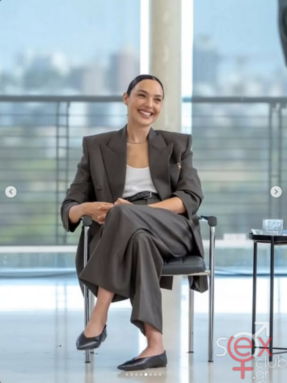 Screenshot 2025-08-27 at 21-51-19 Gal Gadot (@gal_gadot) • Φωτογραφίες και βίντεο στο Instagram.png