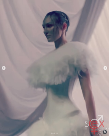 Screenshot 2025-07-31 at 13-19-38 ??????? (@candiceswanepoel) • Φωτογραφίες και βίντεο στο Instagram.png
