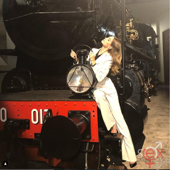 Screenshot 2025-02-10 at 18-32-40 Melissa Satta (@melissasatta) • Φωτογραφίες και βίντεο στο Instagram.png
