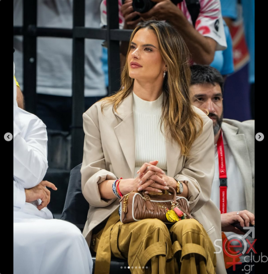 Screenshot 2025-07-19 at 18-33-12 Alessandra Ambrosio (@alessandraambrosio) • Φωτογραφίες και βίντεο στο Instagram.png