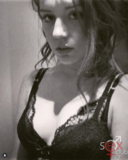 Screenshot 2025-07-12 at 19-01-15 adeleexarchopoulos • Φωτογραφίες και βίντεο στο Instagram.png