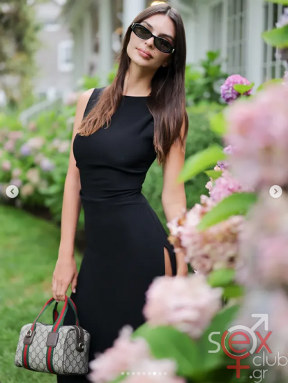 Screenshot 2025-08-02 at 20-00-22 Emily Ratajkowski (@emrata) • Φωτογραφίες και βίντεο στο Instagram.png