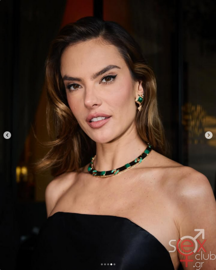 Screenshot 2025-07-19 at 18-35-01 Alessandra Ambrosio (@alessandraambrosio) • Φωτογραφίες και βίντεο στο Instagram.png