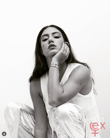 Screenshot 2025-07-12 at 19-03-23 adeleexarchopoulos • Φωτογραφίες και βίντεο στο Instagram.png