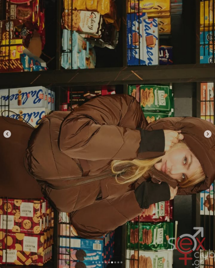 Screenshot 2025-07-31 at 13-29-38 ??????? (@candiceswanepoel) • Φωτογραφίες και βίντεο στο Instagram.png