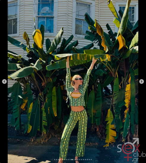 Screenshot 2025-07-31 at 13-31-13 ??????? (@candiceswanepoel) • Φωτογραφίες και βίντεο στο Instagram.png