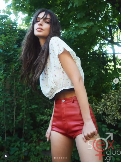 Screenshot 2025-08-02 at 20-03-42 Emily Ratajkowski (@emrata) • Φωτογραφίες και βίντεο στο Instagram.png