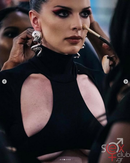 Screenshot 2025-07-31 at 20-34-53 Julia Fox (@juliafox) • Φωτογραφίες και βίντεο στο Instagram.png