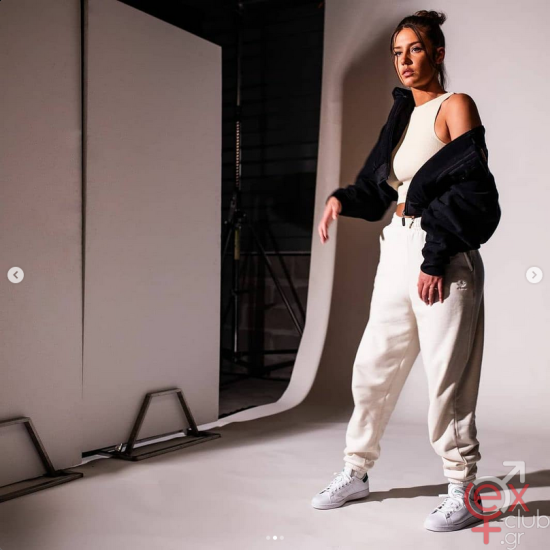 Screenshot 2025-07-12 at 19-19-03 adeleexarchopoulos • Φωτογραφίες και βίντεο στο Instagram.png