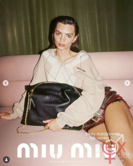 Screenshot 2025-08-02 at 20-26-26 Emily Ratajkowski (@emrata) • Φωτογραφίες και βίντεο στο Instagram.png