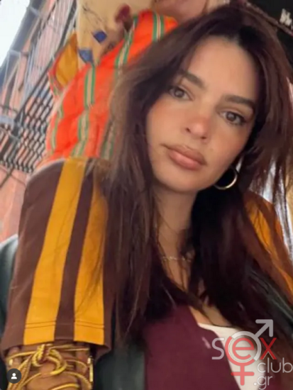 Screenshot 2025-08-02 at 20-27-30 Emily Ratajkowski (@emrata) • Φωτογραφίες και βίντεο στο Instagram.png