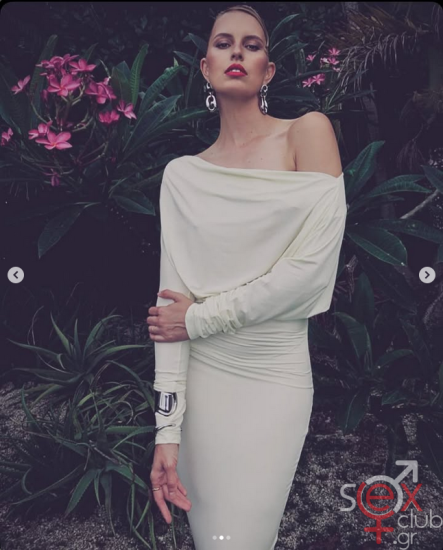 Screenshot 2025-09-03 at 20-36-55 Karolina Kurkova (@karolinakurkova) • Φωτογραφίες και βίντεο στο Instagram.png