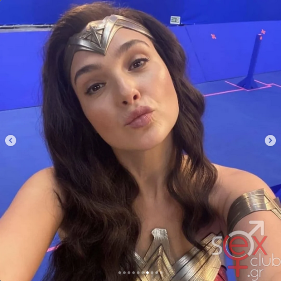 Screenshot 2025-08-27 at 22-18-43 Gal Gadot (@gal_gadot) • Φωτογραφίες και βίντεο στο Instagram.png